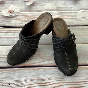 CLARKS Genuine Leather Clogs